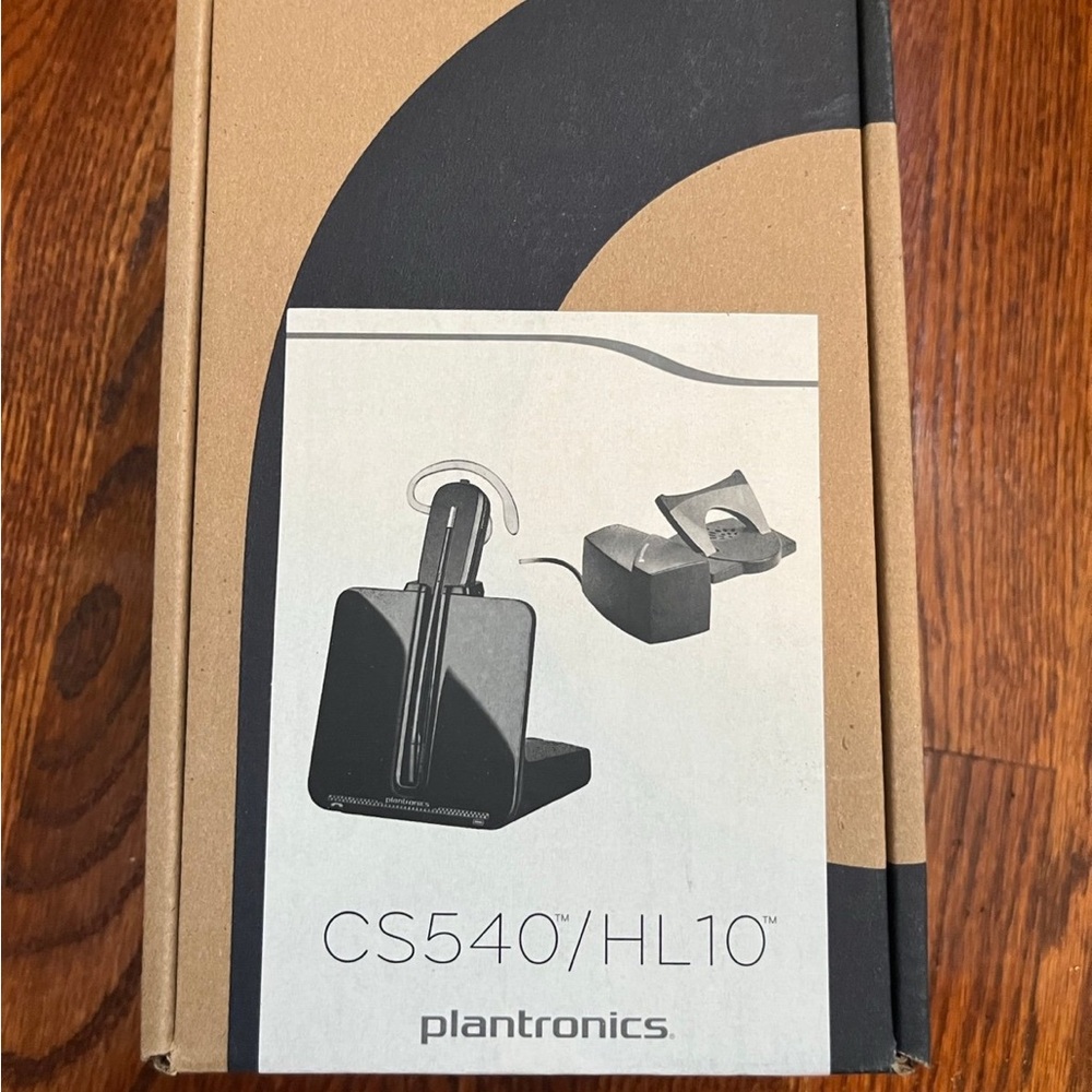 Poly CS540 Wireless DECT Headset - Picture 6 of 7